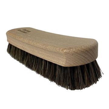 Cleaning brush